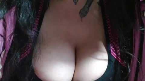 Snapshot of xxx_morena chatting on January 6, 2025, 2:14 pm LILI online show from January 6, 2025, 2:14 pm