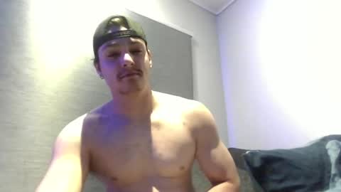 xxxbeastboi online show from December 2, 2025, 11:45 pm