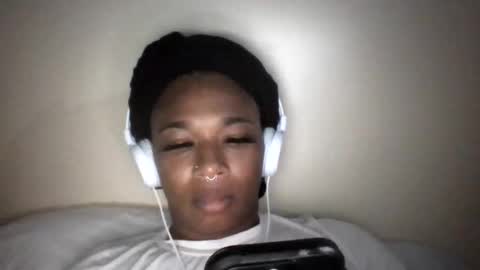 Danielle online show from May 29, 2026, 5:44 pm