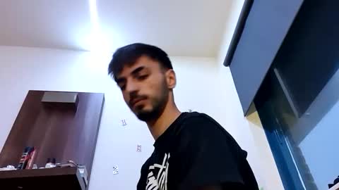 xxxdonpuiuuxxx online show from April 12, 2026, 4:28 am