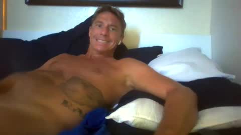 deeeeznutz online show from March 4, 2025, 1:55 am