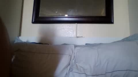 deeeeznutz online show from November 17, 2025, 2:28 am