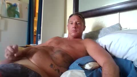 deeeeznutz online show from November 19, 2025, 10:10 pm