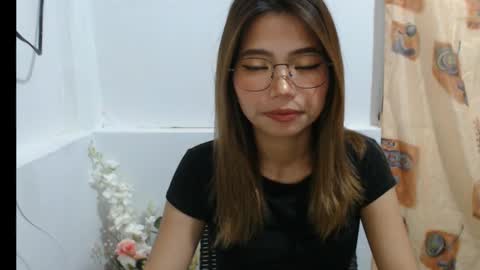 Snapshot of xxxforyouonlyxxx chatting on March 1, 2025, 2:34 pm inday pinay online show from March 1, 2025, 2:34 pm