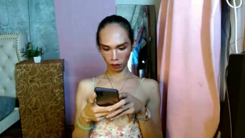 Snapshot of xxxfuckgirlyumsxxx chatting on December 11, 2024, 8:39 pm Your Princess Yums online show from December 11, 2024, 8:39 pm