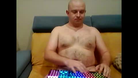 LUKAS online show from May 14, 2026, 12:06 am