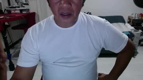 Snapshot of xxxmalebucksxx chatting on February 19, 2026, 10:44 am xxxmalebucksxx online show from February 19, 2026, 10:44 am