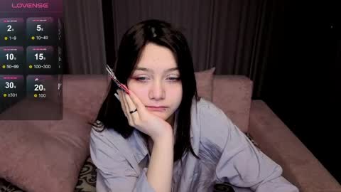 foxy online show from April 10, 2026, 9:14 am