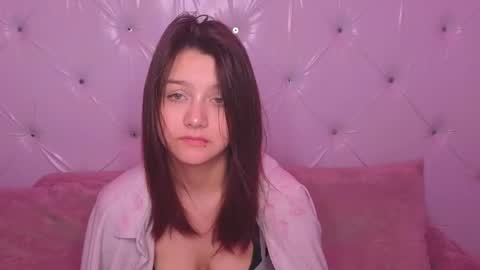 Snapshot of xxxnaughtyfoxxx chatting on May 6, 2026, 6:46 pm foxy online show from May 6, 2026, 6:46 pm