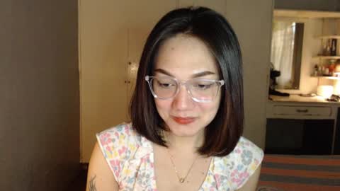 Melissa online show from October 13, 2025, 4:56 am