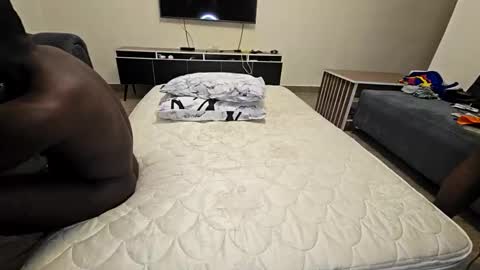 xxxwildcouples online show from March 4, 2026, 6:03 pm