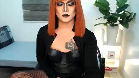 Snapshot of xyournightmarequeenx chatting on February 23, 2026, 9:01 pm QueenMarina online show from February 23, 2026, 9:01 pm