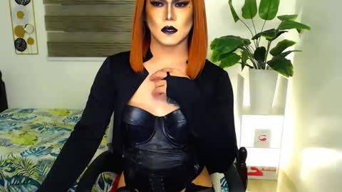 QueenMarina online show from June 4, 2026, 5:13 am