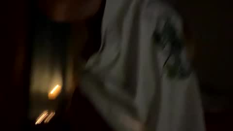 yagirlpeachezzz online show from April 21, 2026, 4:41 am