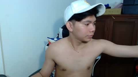 Eian online show from February 3, 2026, 2:53 am