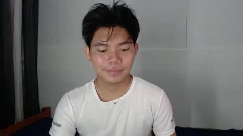 Eian online show from March 22, 2026, 4:49 am