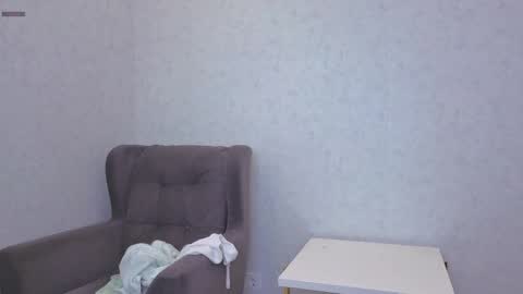 Yana  online show from September 23, 2025, 12:35 am