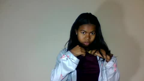 yannick_01 online show from June 23, 2026, 11:58 pm