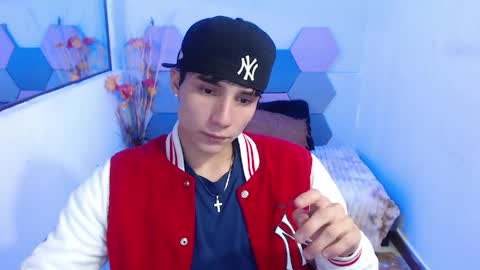 Yao online show from May 7, 2026, 5:24 am