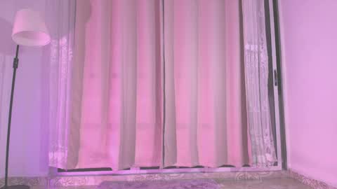 Yara online show from April 14, 2026, 4:51 am