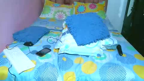 Snapshot of yarithza_ts2003 chatting on December 14, 2025, 10:03 pm YARITHZA online show from December 14, 2025, 10:03 pm