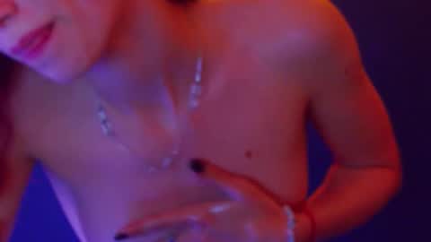 Snapshot of yasemina_ chatting on April 21, 2026, 1:42 am Yase online show from April 21, 2026, 1:42 am