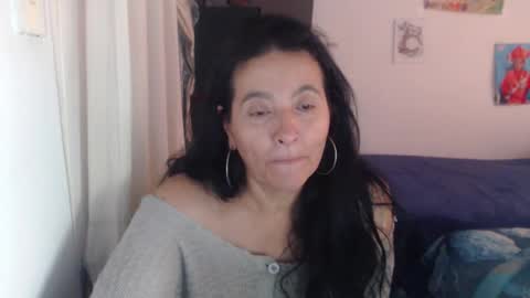 yasmin_love85 online show from February 5, 2026, 2:54 pm