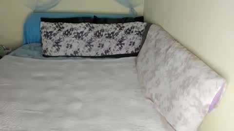 Yasmina online show from May 29, 2026, 2:31 am