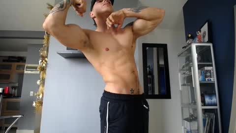 Snapshot of yatho_ chatting on December 11, 2024, 3:47 pm yahto online show from December 11, 2024, 3:47 pm