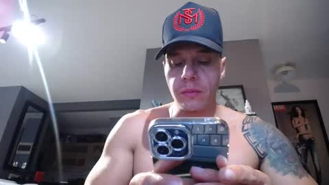 Snapshot of yatho_ chatting on November 7, 2025, 2:33 am yahto online show from November 7, 2025, 2:33 am