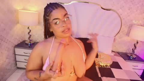  YazminJenner  online show from June 25, 2026, 6:07 am