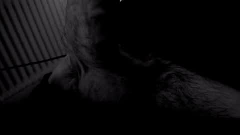 Snapshot of yeasayer004 chatting on November 2, 2025, 9:28 pm yeasayer online show from November 2, 2025, 9:28 pm