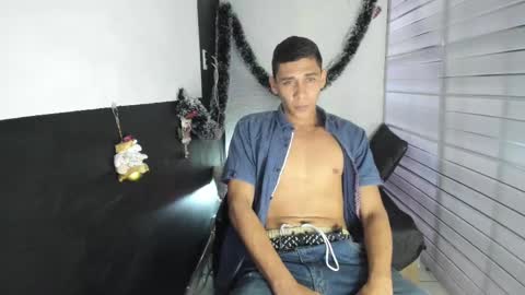 Snapshot of yeison_77 chatting on December 20, 2024, 1:47 am yeison_77 online show from December 20, 2024, 1:47 am