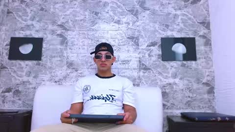 Yeison online show from November 12, 2025, 10:15 am