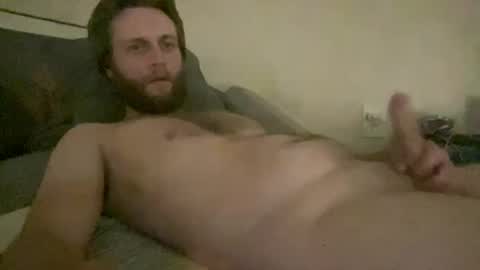 Snapshot of yekim69 chatting on September 30, 2025, 2:27 am Jennmike online show from September 30, 2025, 2:27 am