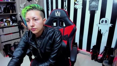 Yelena online show from December 2, 2024, 4:53 pm