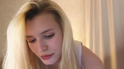 Yenna online show from April 10, 2026, 5:17 pm