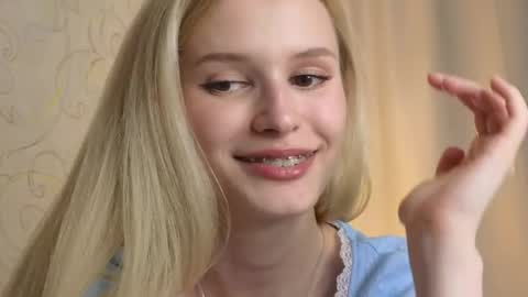 Yenna online show from April 18, 2026, 7:07 pm