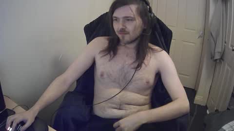 Snapshot of yeovil_alex chatting on December 8, 2024, 10:36 pm Alex online show from December 8, 2024, 10:36 pm