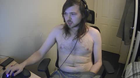 Snapshot of yeovil_alex chatting on December 10, 2024, 2:39 pm Alex online show from December 10, 2024, 2:39 pm