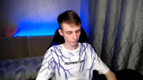 Snapshot of yes_cute_boy_ chatting on March 1, 2025, 9:59 pm Eden online show from March 1, 2025, 9:59 pm