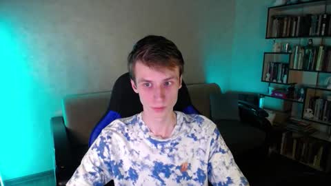 Snapshot of yes_cute_boy_ chatting on March 5, 2026, 6:15 pm Eden online show from March 5, 2026, 6:15 pm