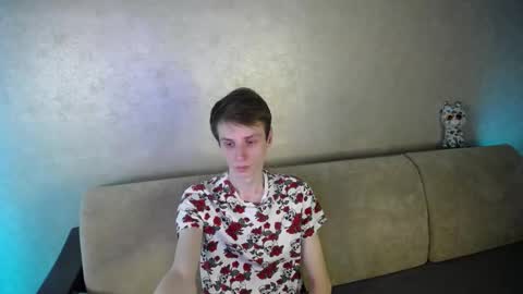 Snapshot of yes_cute_boy_ chatting on March 10, 2026, 5:51 pm Eden online show from March 10, 2026, 5:51 pm