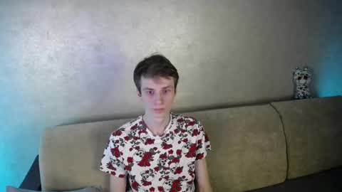 Snapshot of yes_cute_boy_ chatting on March 13, 2026, 8:15 pm Eden online show from March 13, 2026, 8:15 pm