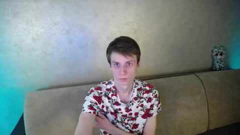 Snapshot of yes_cute_boy_ chatting on March 14, 2026, 4:45 pm Eden online show from March 14, 2026, 4:45 pm
