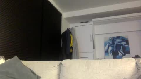 yesplesae online show from January 21, 2025, 2:43 am