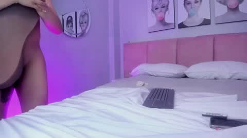 yess__daddy online show from February 7, 2025, 8:53 pm