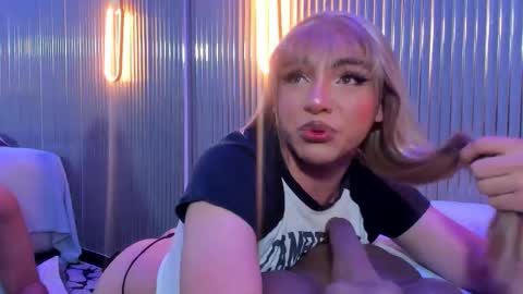 sofia online show from January 13, 2026, 10:04 pm