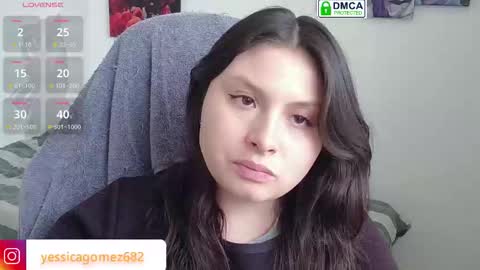 yessica_gomez01 online show from February 23, 2026, 8:39 pm