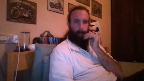 yeti_92 online show from October 21, 2025, 4:30 pm